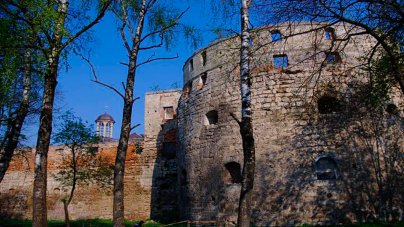 Южный фасад замка